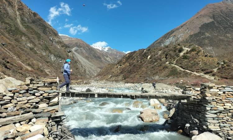 Manaslu Circuit Trek 2023-2024